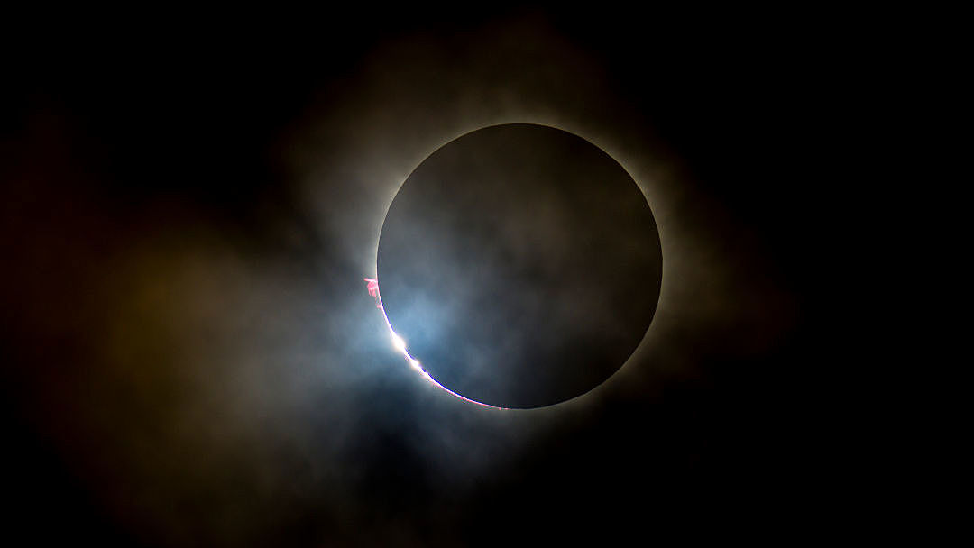 Éclipse solaire en Indonésie