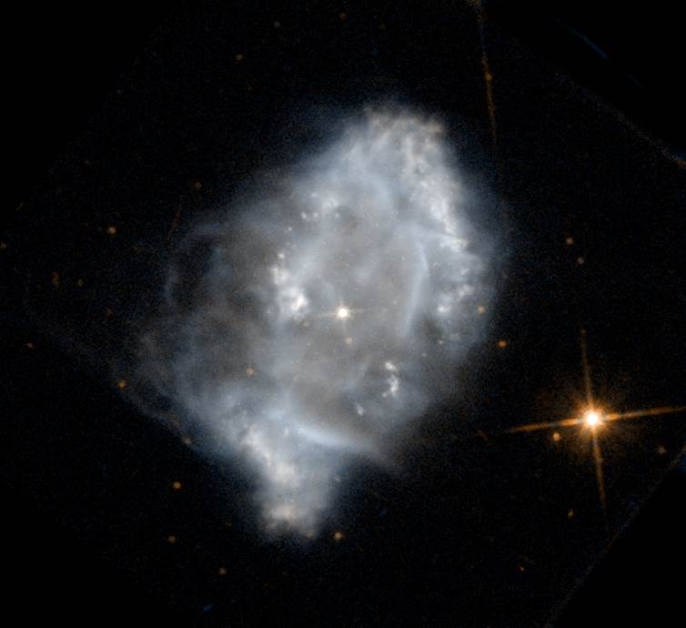NGC 6309, HST-Bild.