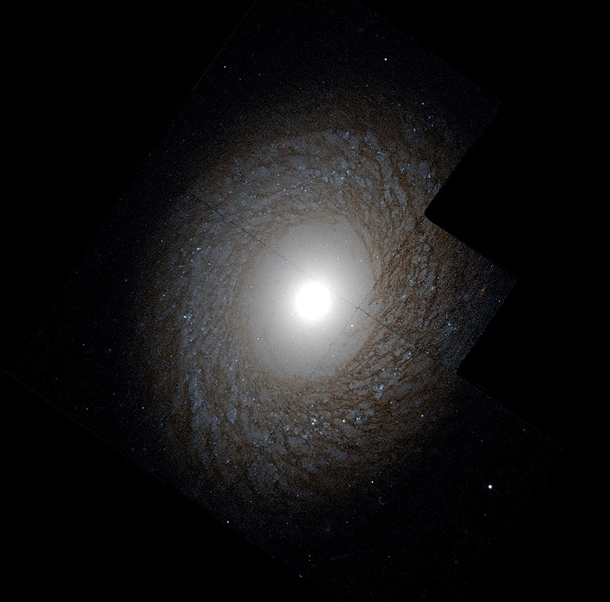 NGC2775